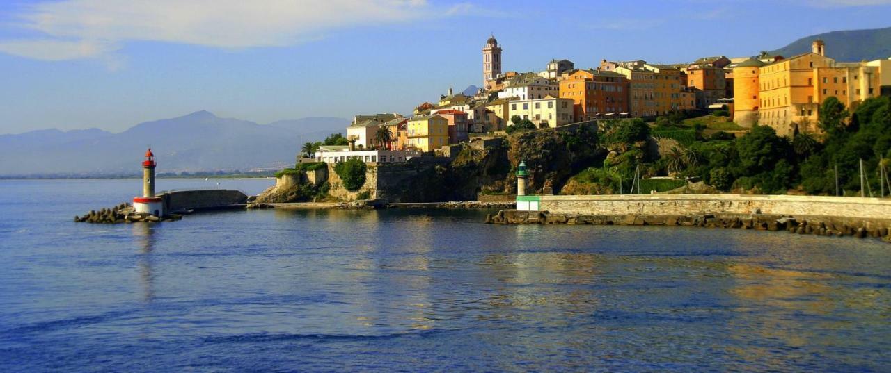 Casa Lochje Au Coeur De La Citadelle Lägenhet Bastia  Exteriör bild