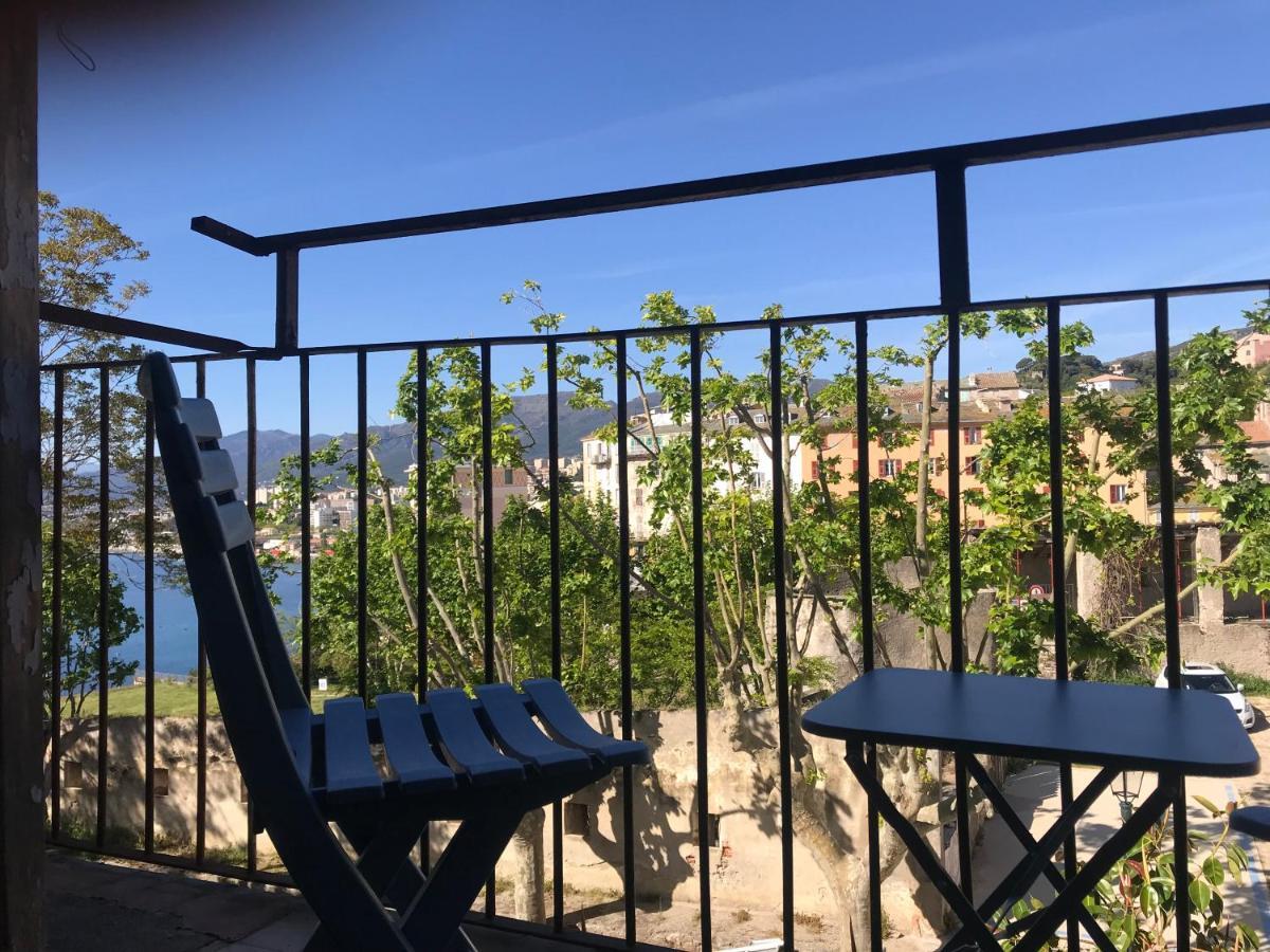 Casa Lochje Au Coeur De La Citadelle Lägenhet Bastia  Exteriör bild